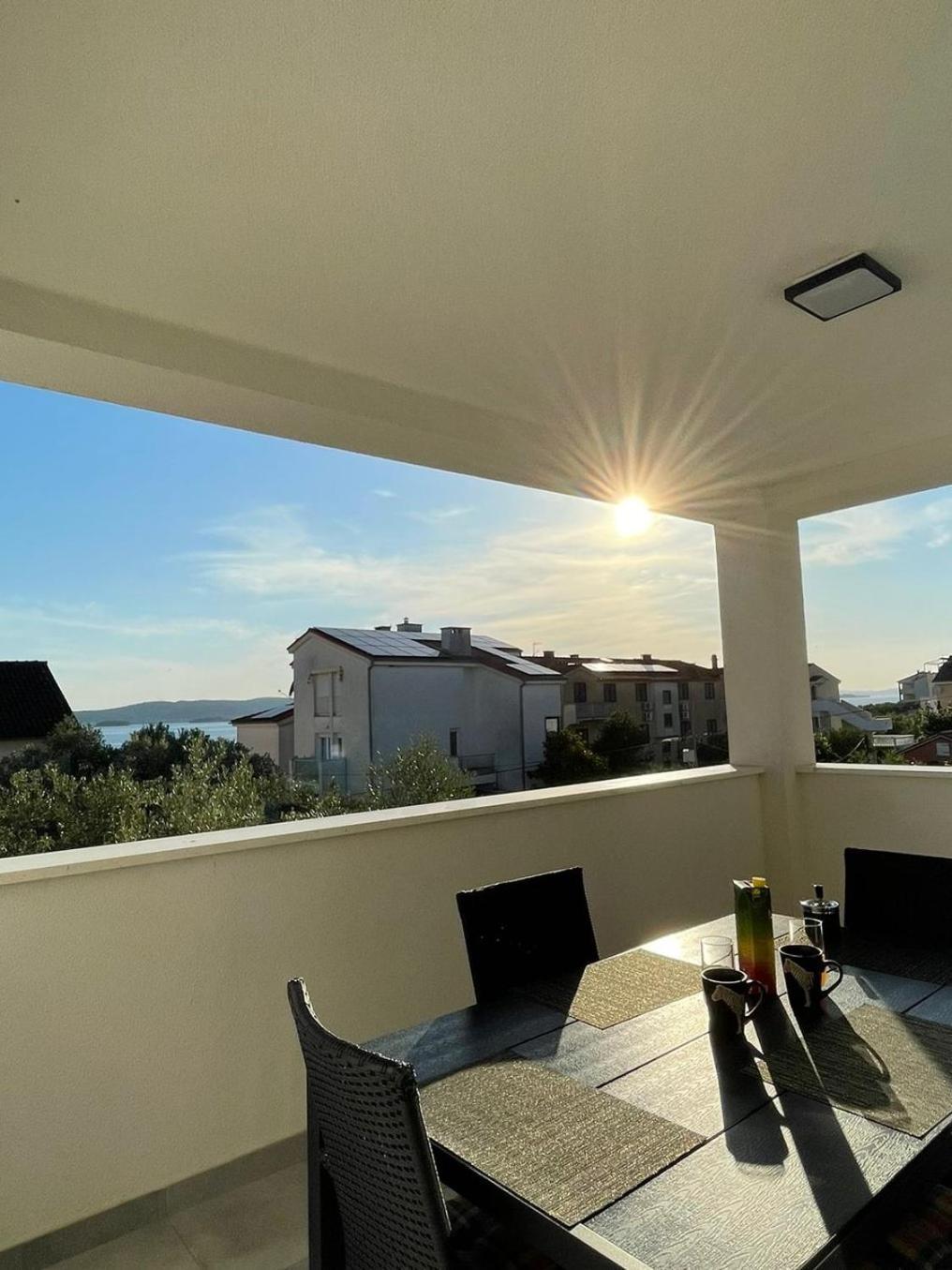 Stina Biograd Na Moru Exterior foto