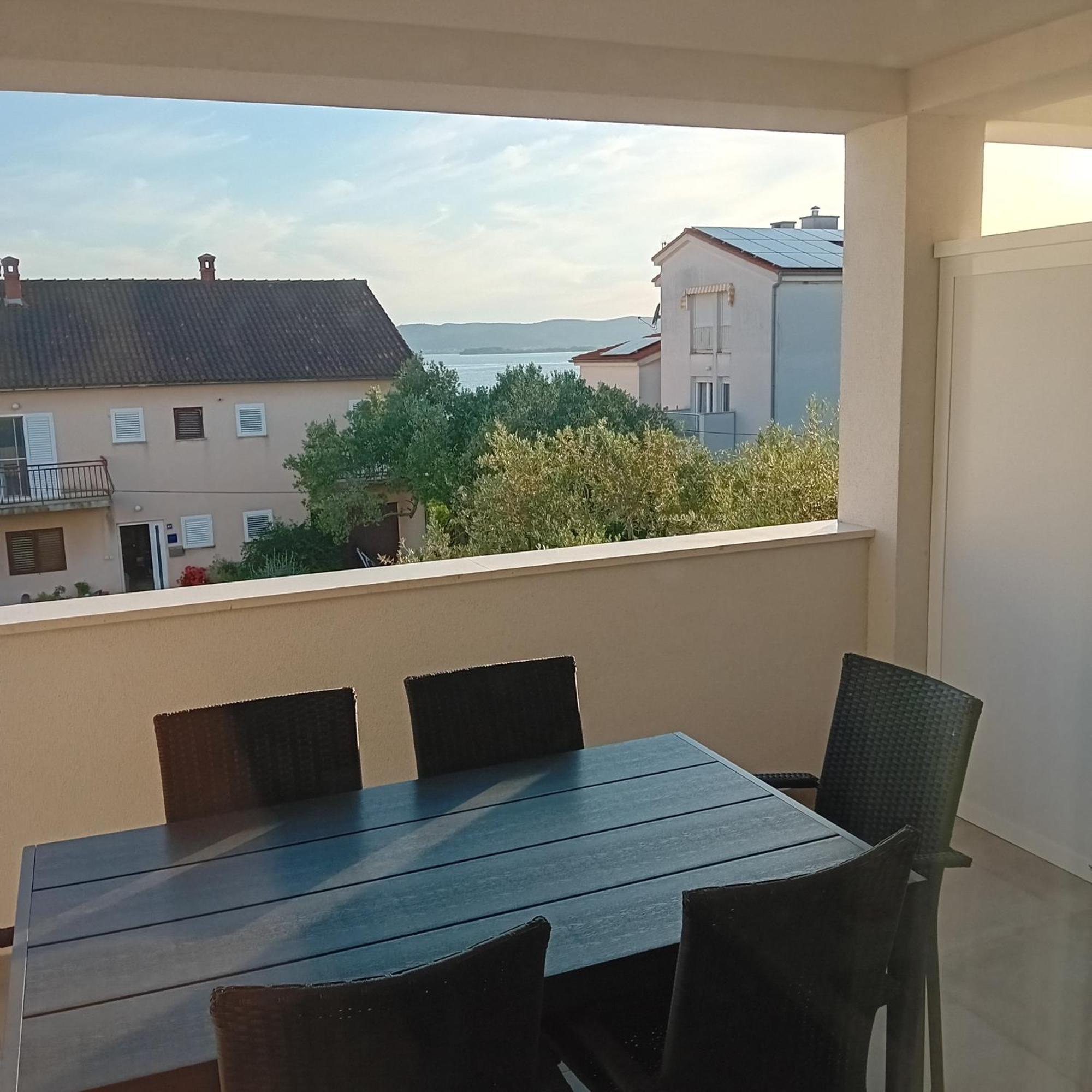 Stina Biograd Na Moru Exterior foto